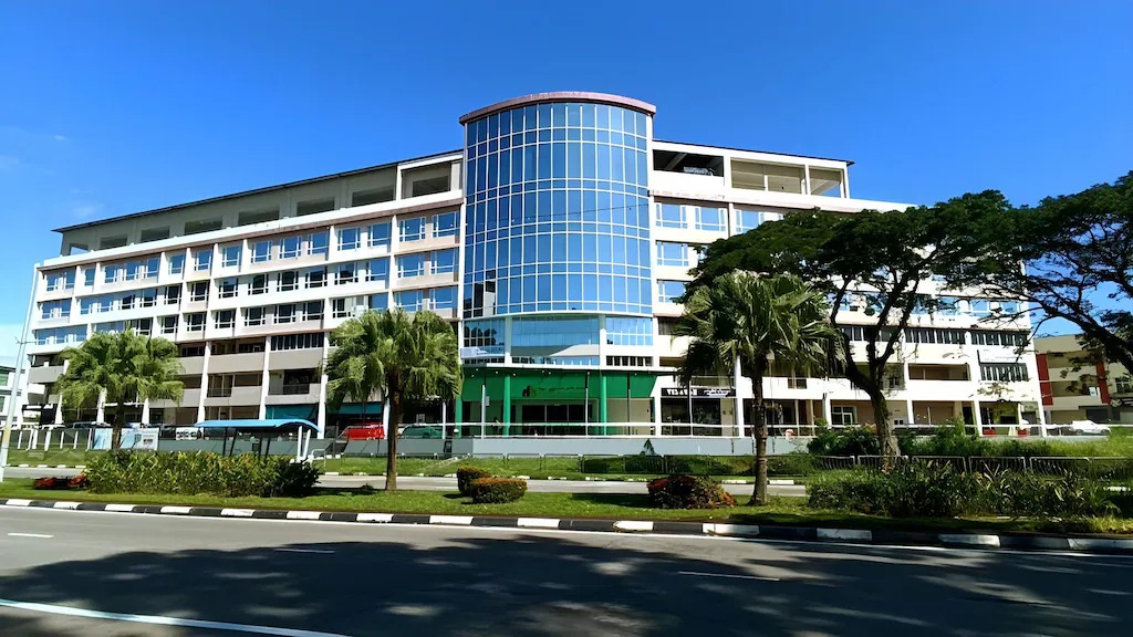 Higher Hotel Kiulap